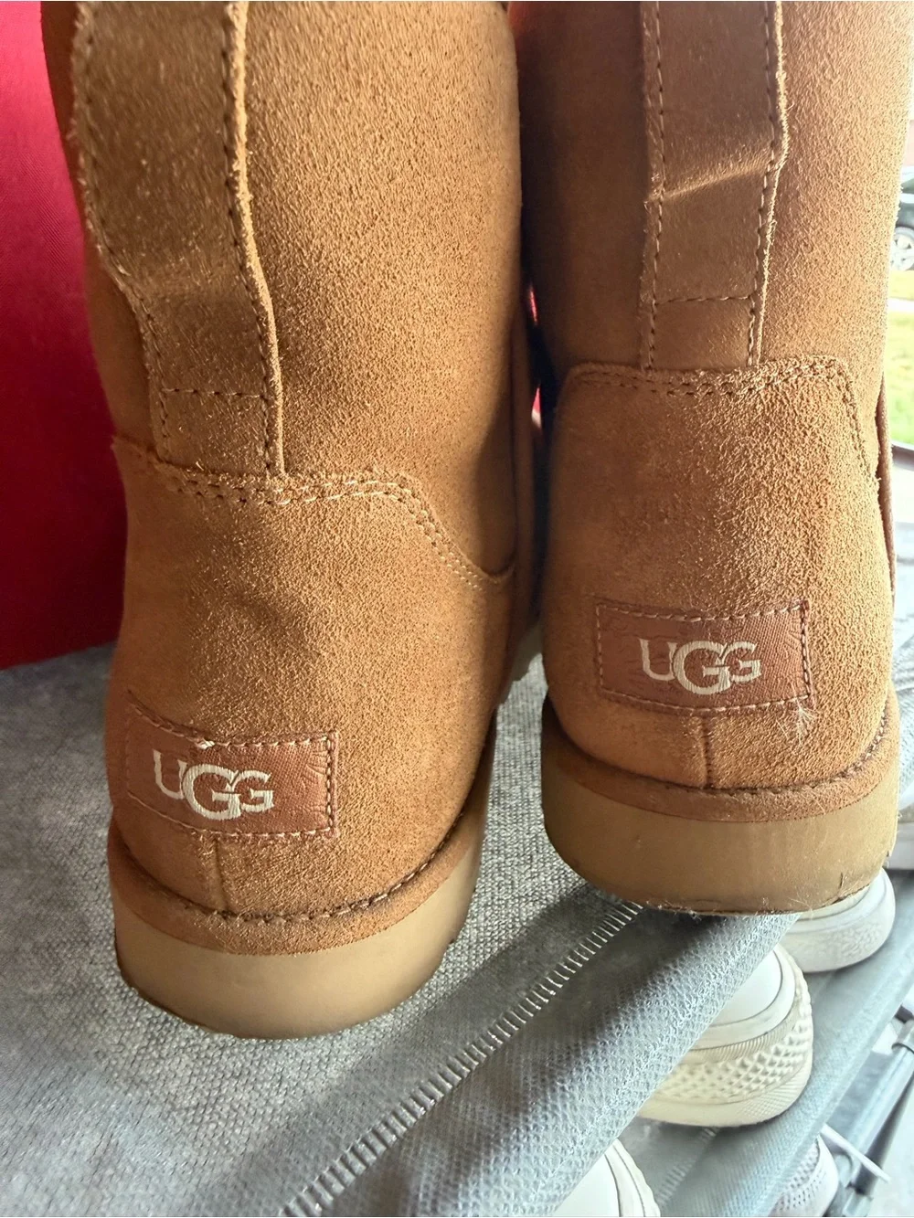 UGG Classic Short Suede Boots - Chestnut Brown